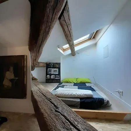 Apartament Loft Coeur Historique Montpellier